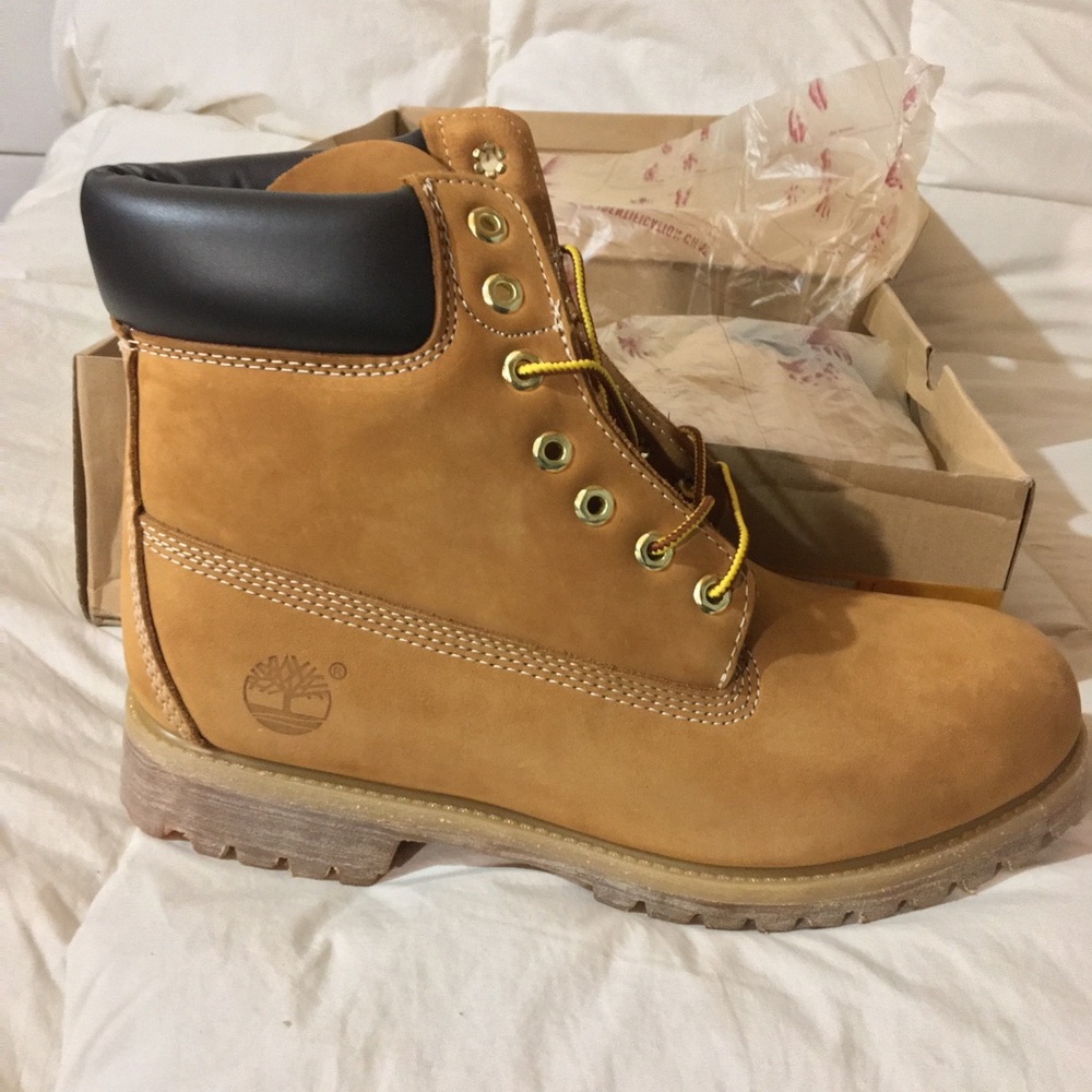 Timberland 6" Premium "Classic Wheat" Men's Boot